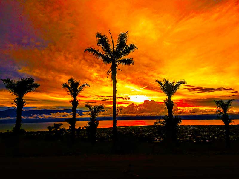 Lake-Tanganyika-sunset
